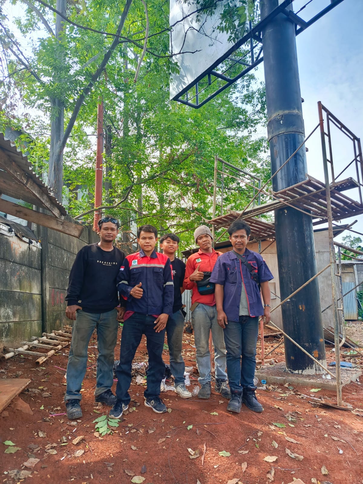 Baliho 15x5m