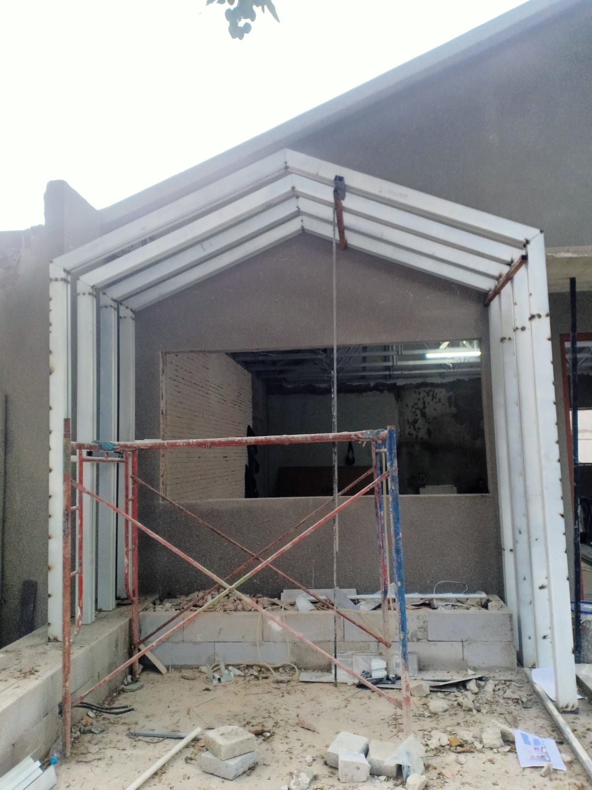 Extension Decking Cafe