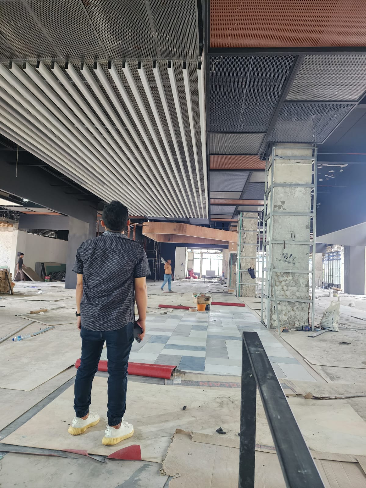 Living Plaza, Puri Kembangan